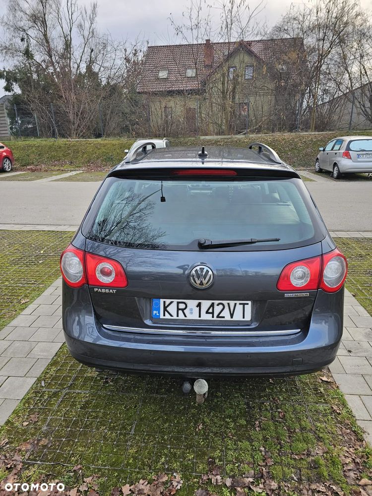 Volkswagen Passat 1.9 TDI DPF BlueMotion - 5