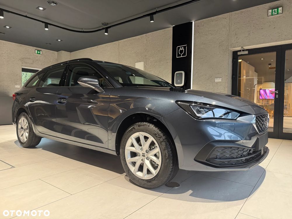 Seat Leon 1.5 eTSI Style DSG - 2