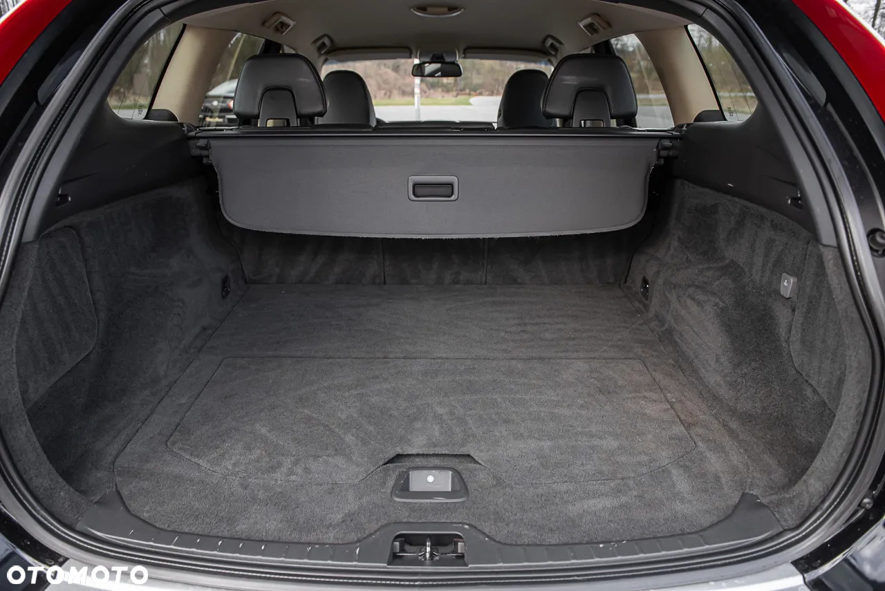 Volvo XC 60 D4 Summum - 28