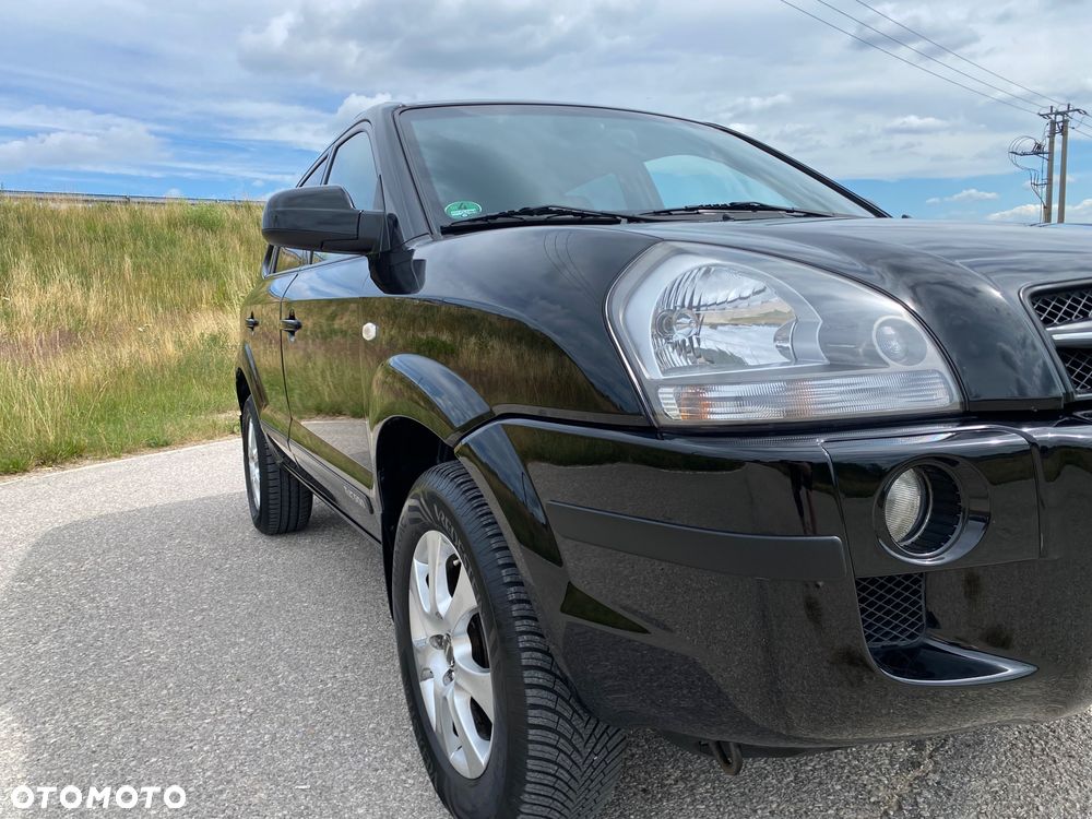 Hyundai Tucson 2.0 2WD GLS Navi - 12