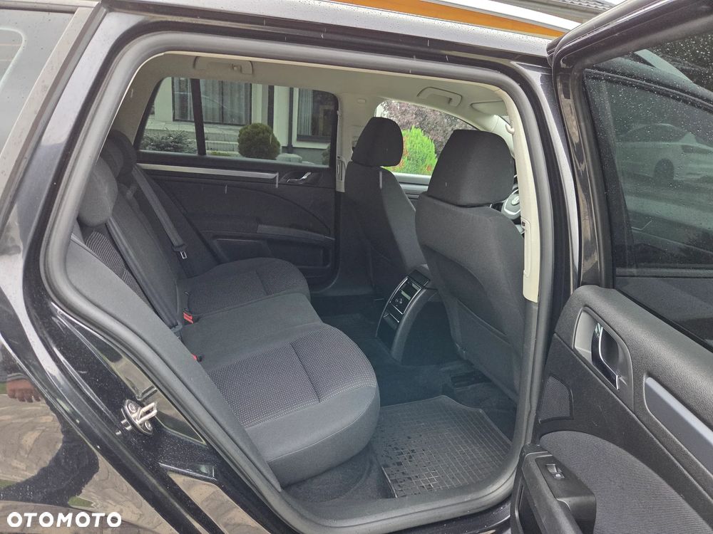 Skoda Superb 2.0 TDI Comfort - 24