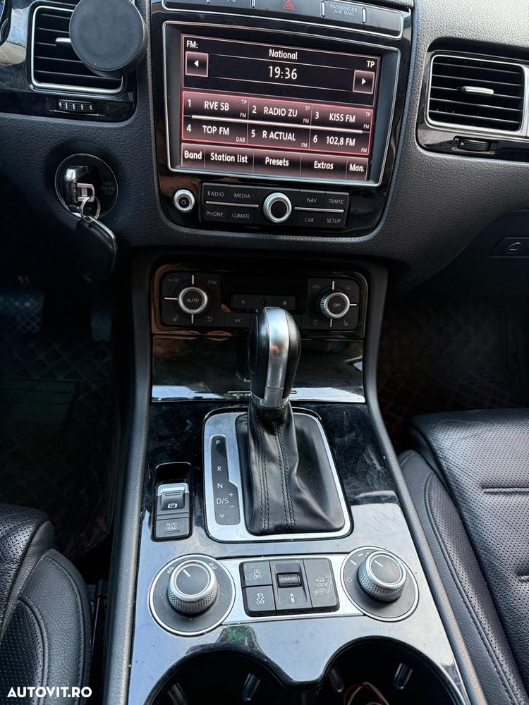 Volkswagen Touareg 3.0 V6 TDI SCR Blue Motion DPF Automatik Executive Edition - 10