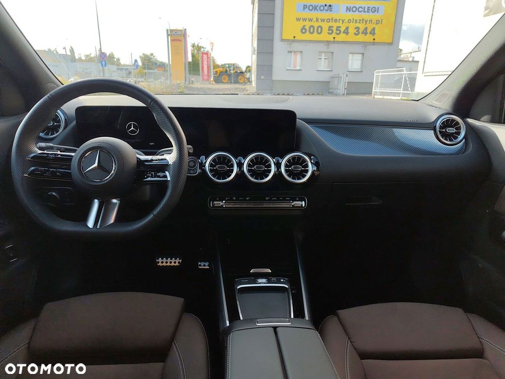 Mercedes-Benz GLA 200 mHEV AMG Line 7G-DCT - 12