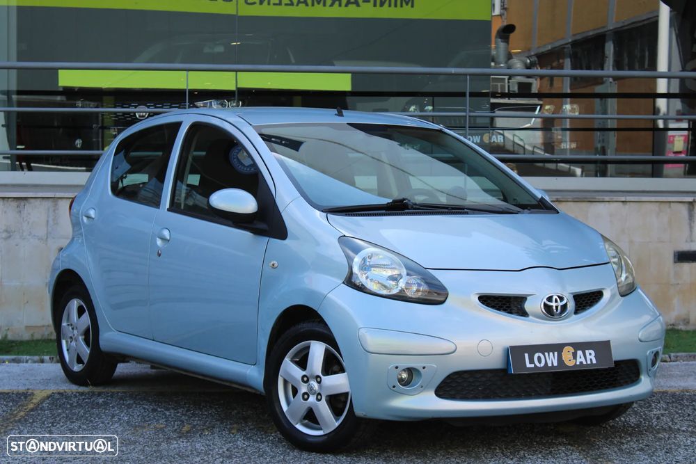 Toyota Aygo 1.0 + AC+VSC - 2