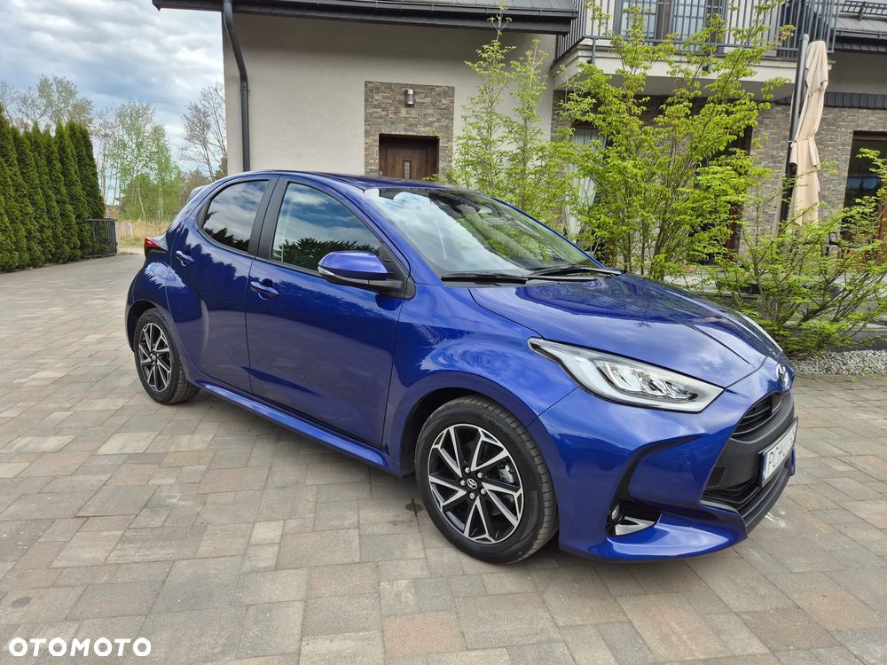 Toyota Yaris Hybrid 1.5 Premiere Edition - 2