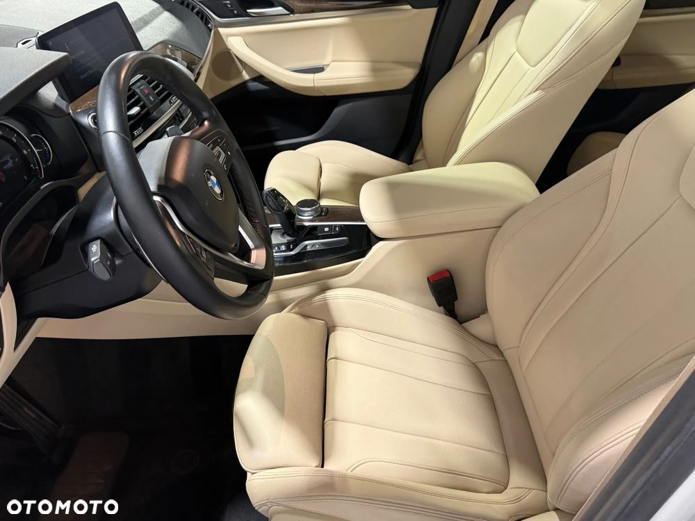 BMW X3 - 13