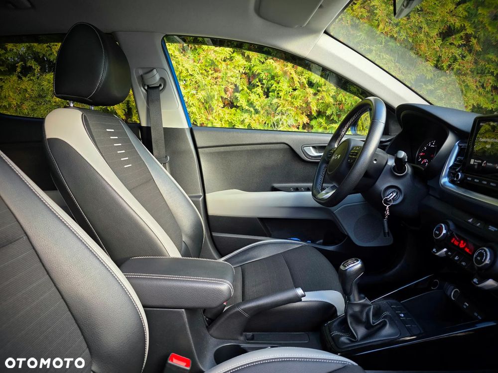 Kia Stonic 1.0 T-GDI L - 23