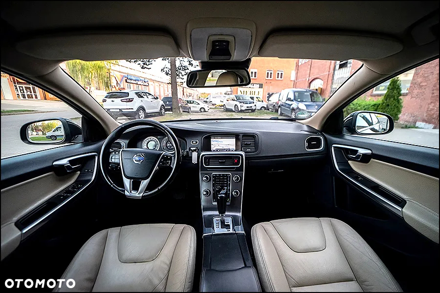 Volvo S60 - 15