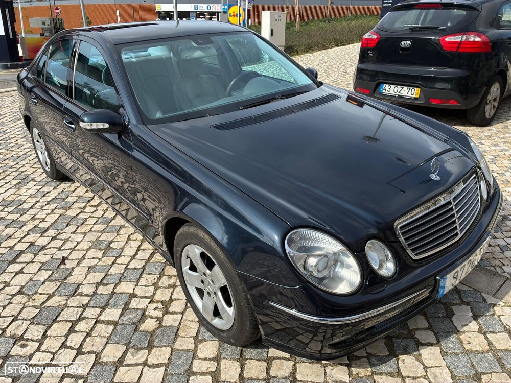 Mercedes-Benz E 270 - 23