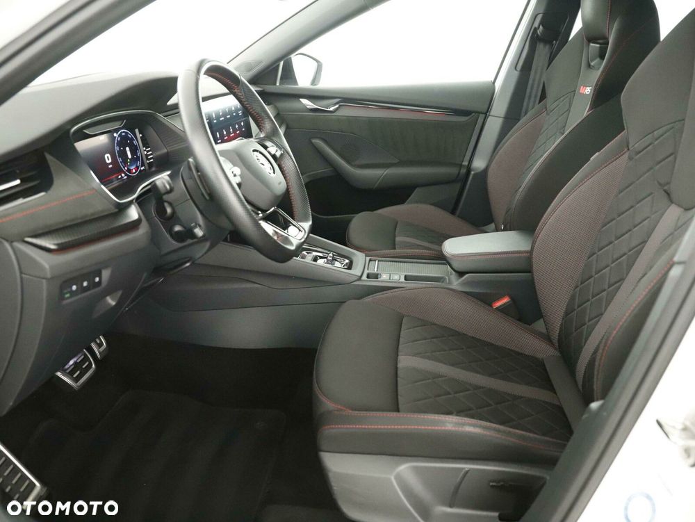 Skoda Octavia 2.0 TDI RS DSG - 8