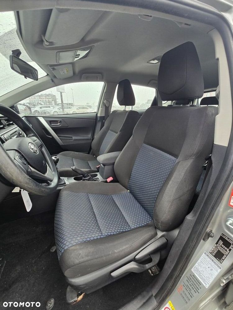 Toyota Auris 1.4 D-4D Active - 18