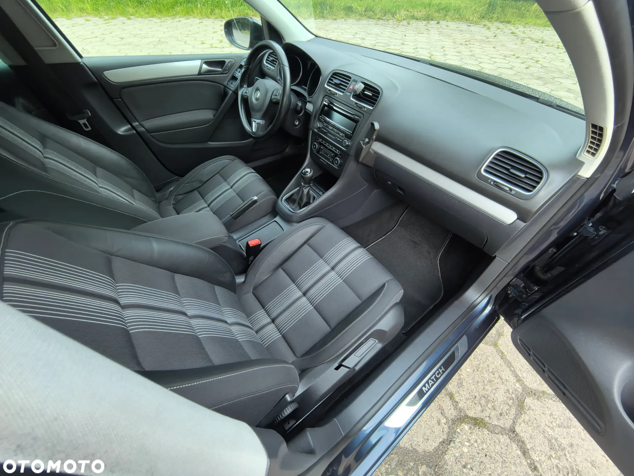 Volkswagen Golf - 35