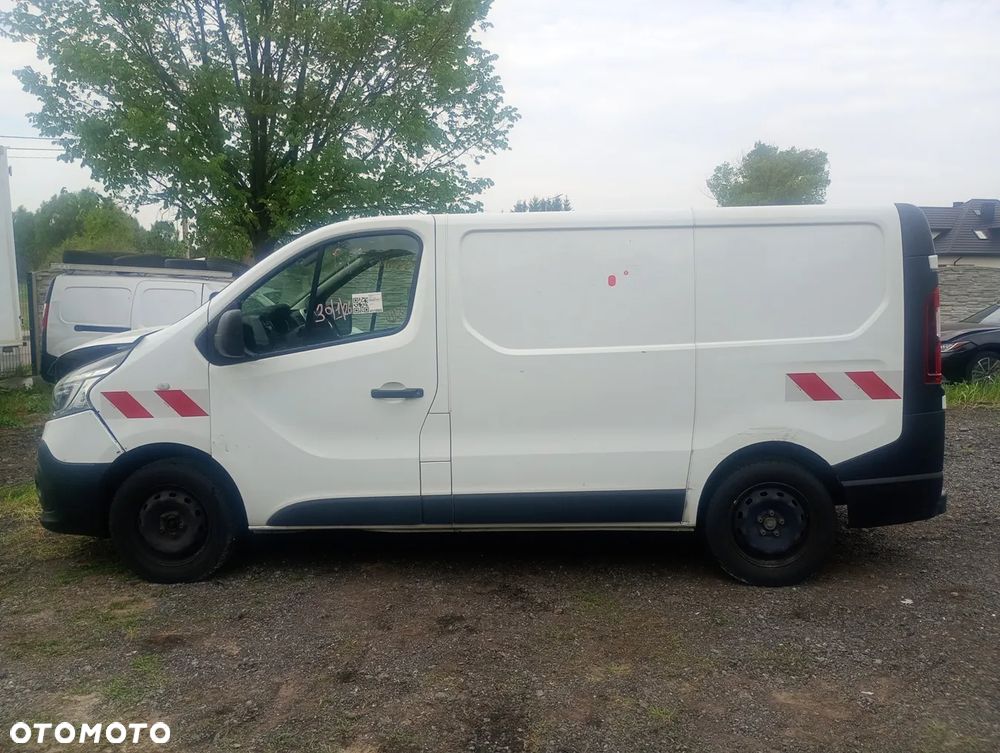 Renault trafic - 18