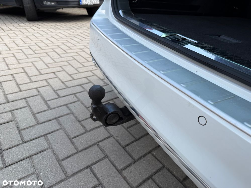 Volkswagen Passat - 22