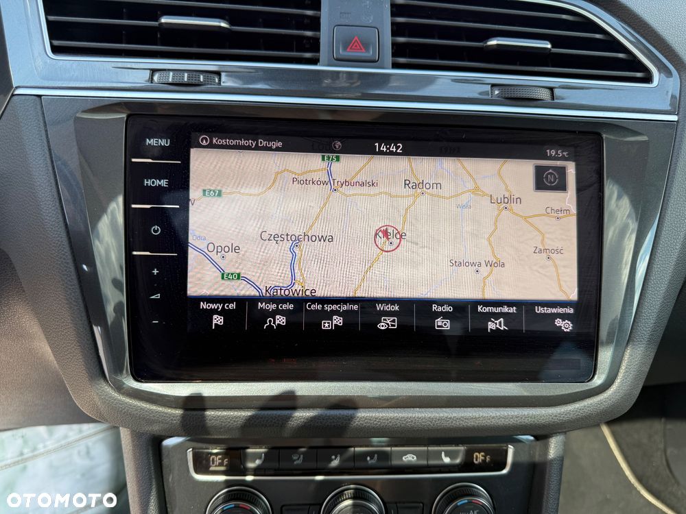 Volkswagen Tiguan - 13