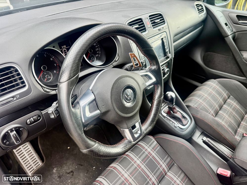 VW Golf 2.0 TSi GTI DSG - 15