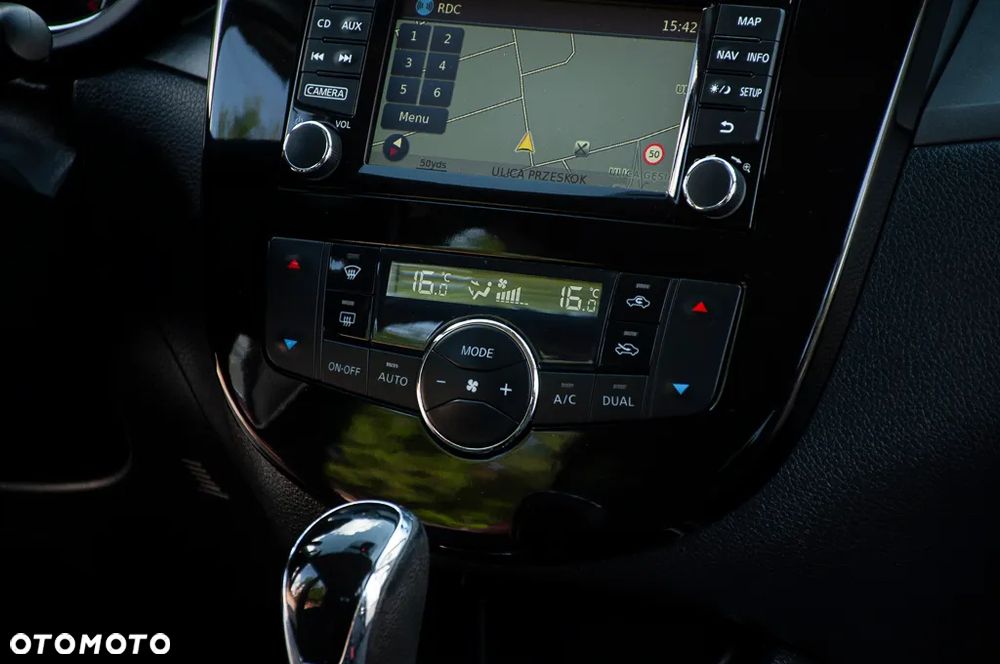 Nissan Pulsar 1.2 DIG-T Xtronic Tekna - 11