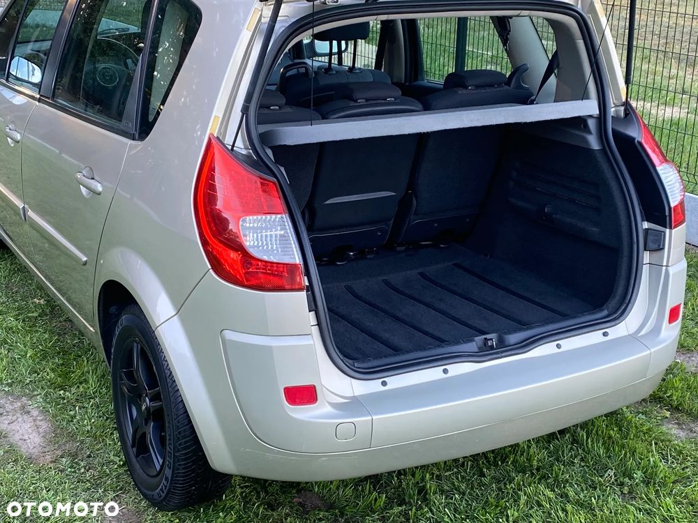 Renault Scenic 1.6 16V Authentique - 10
