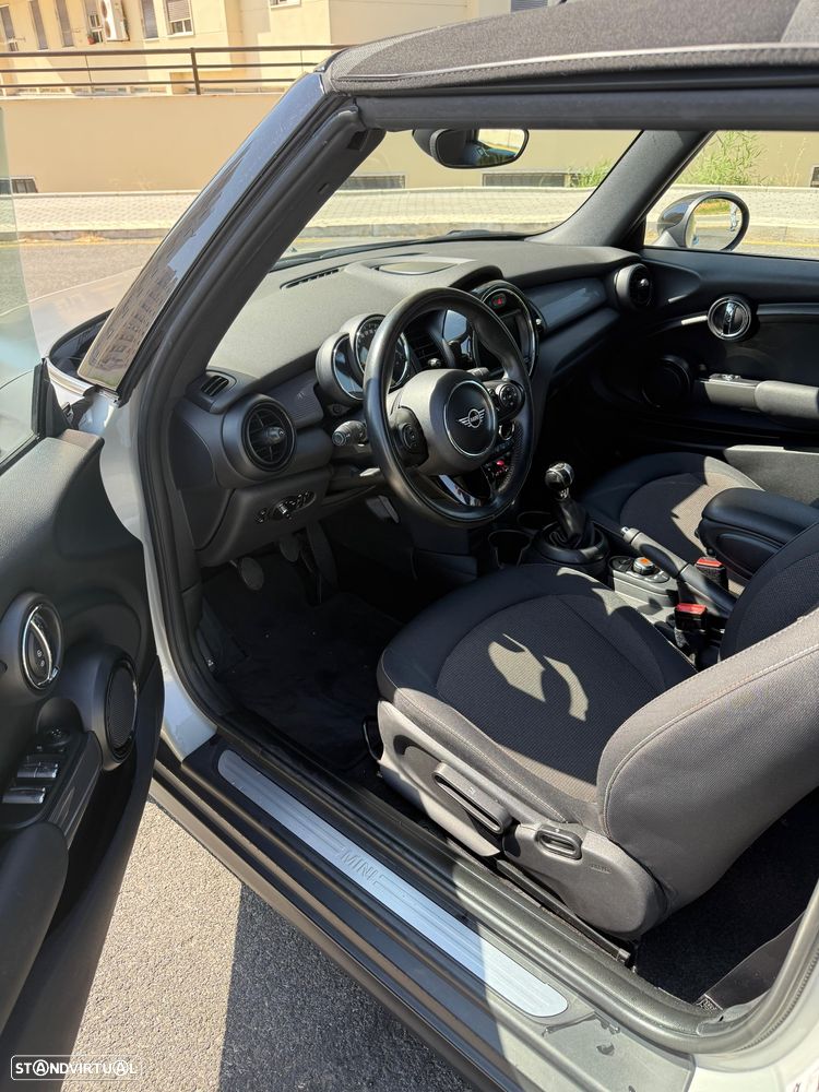 MINI Cabrio Cooper D - 25