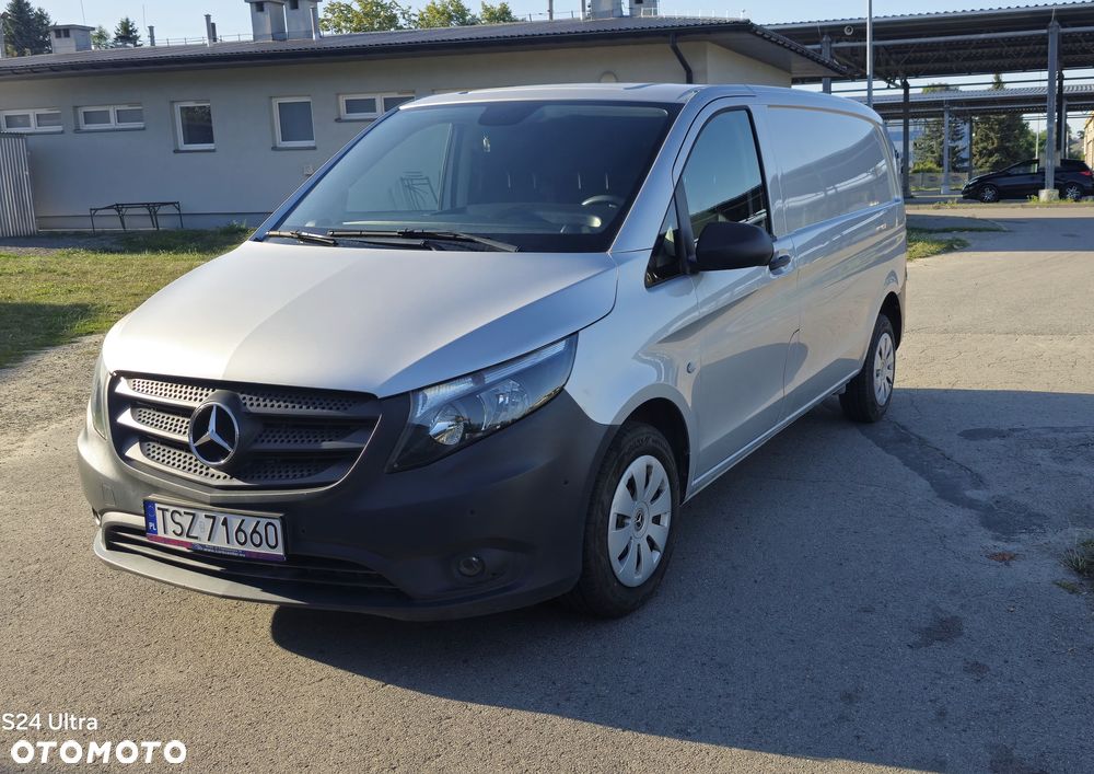 Mercedes-Benz Vito - 22