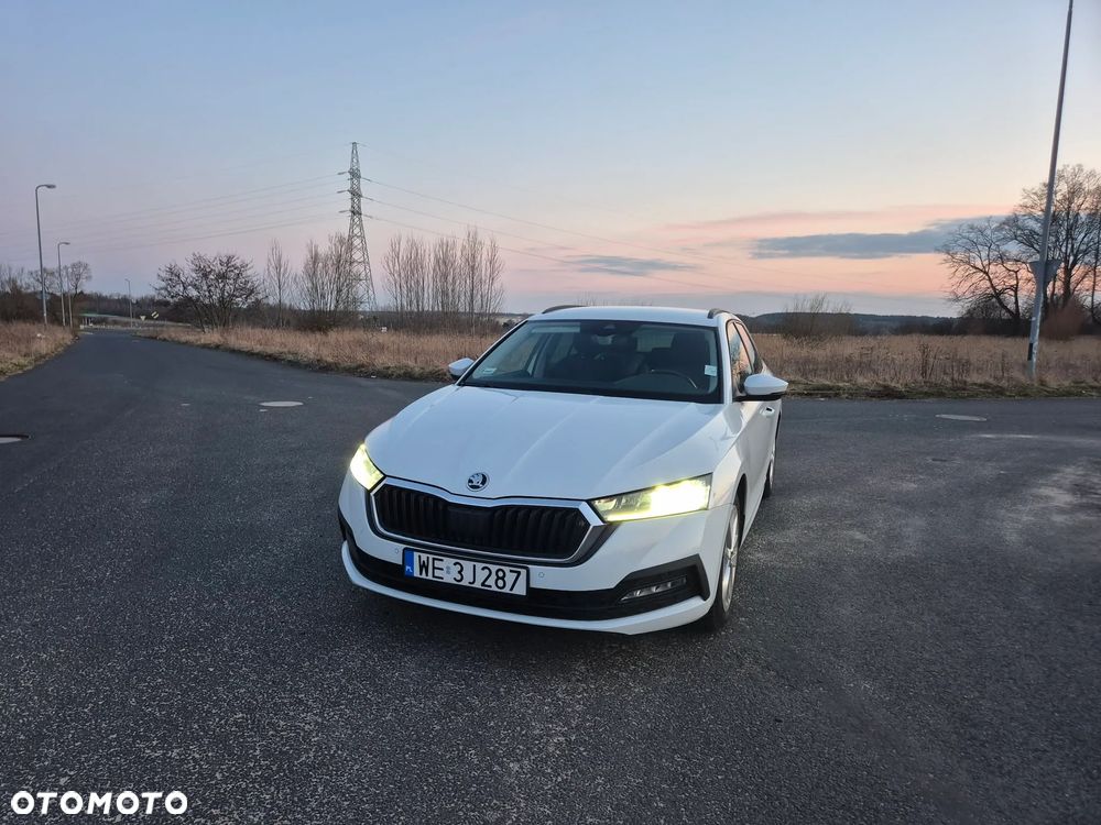 Skoda Octavia 1.5 TSI e-Tec Ambition DSG - 6