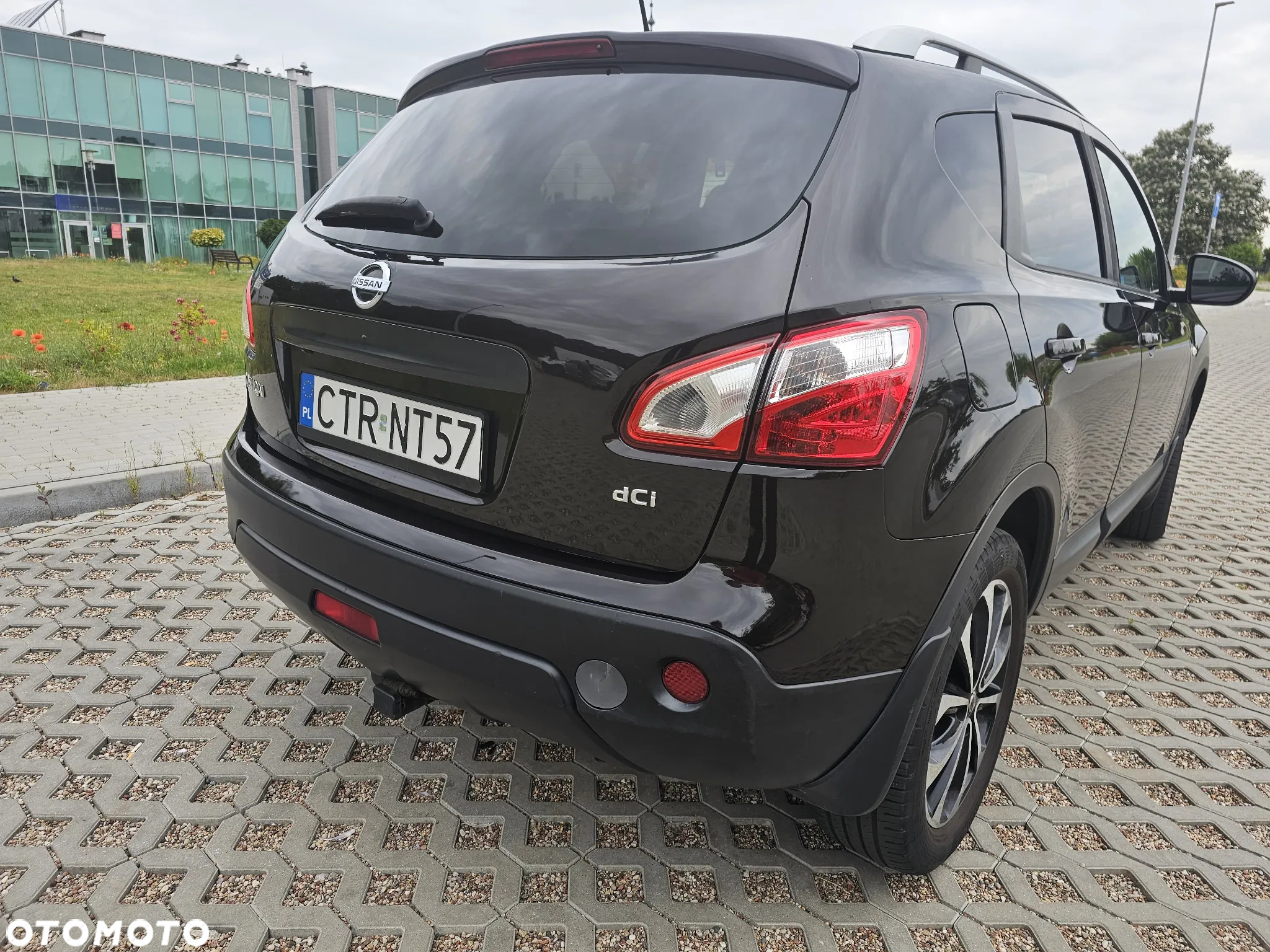Nissan Qashqai 2.0 dCi DPF tekna - 3