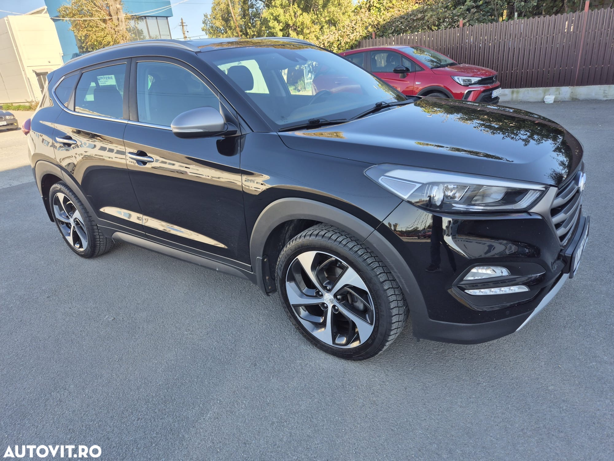Hyundai Tucson 2.0 CRDI 4WD 6AT Premium+ - 4