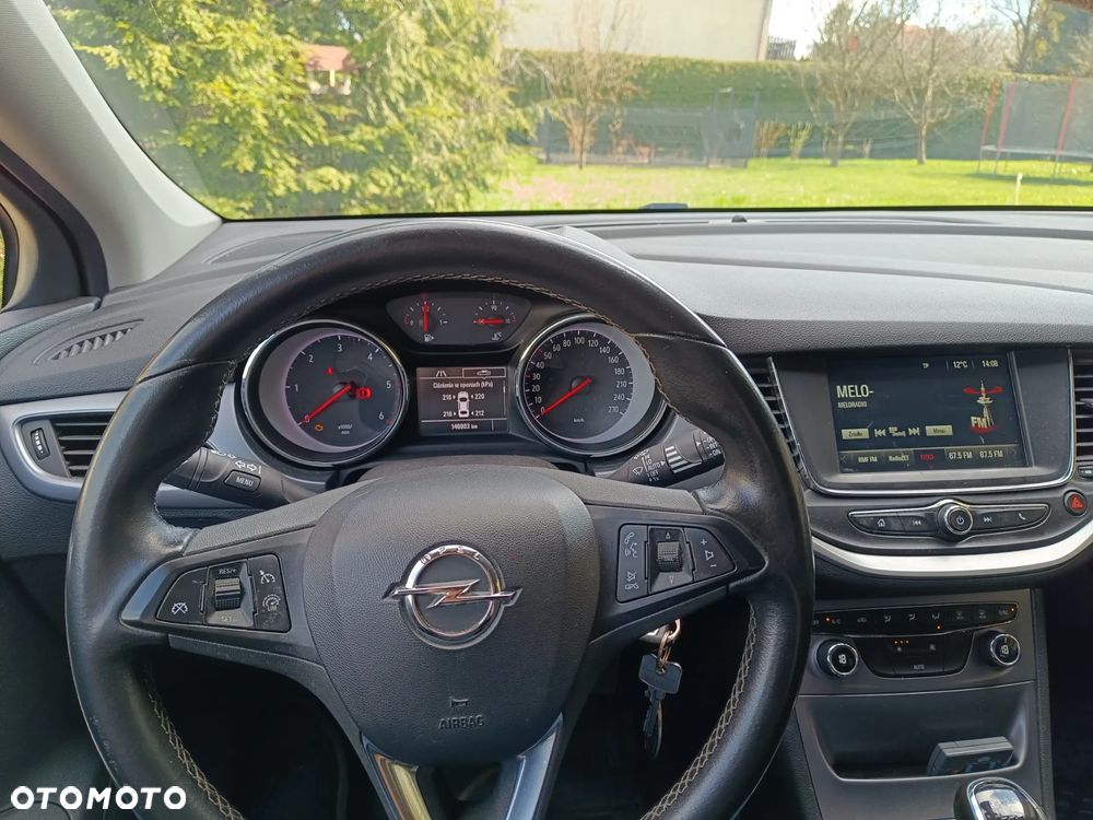 Opel Astra 1.6 CDTI Enjoy - 2