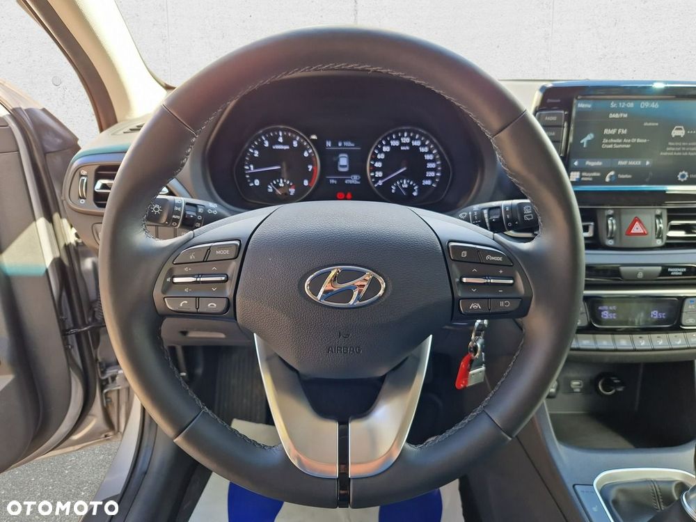 Hyundai i30 - 19