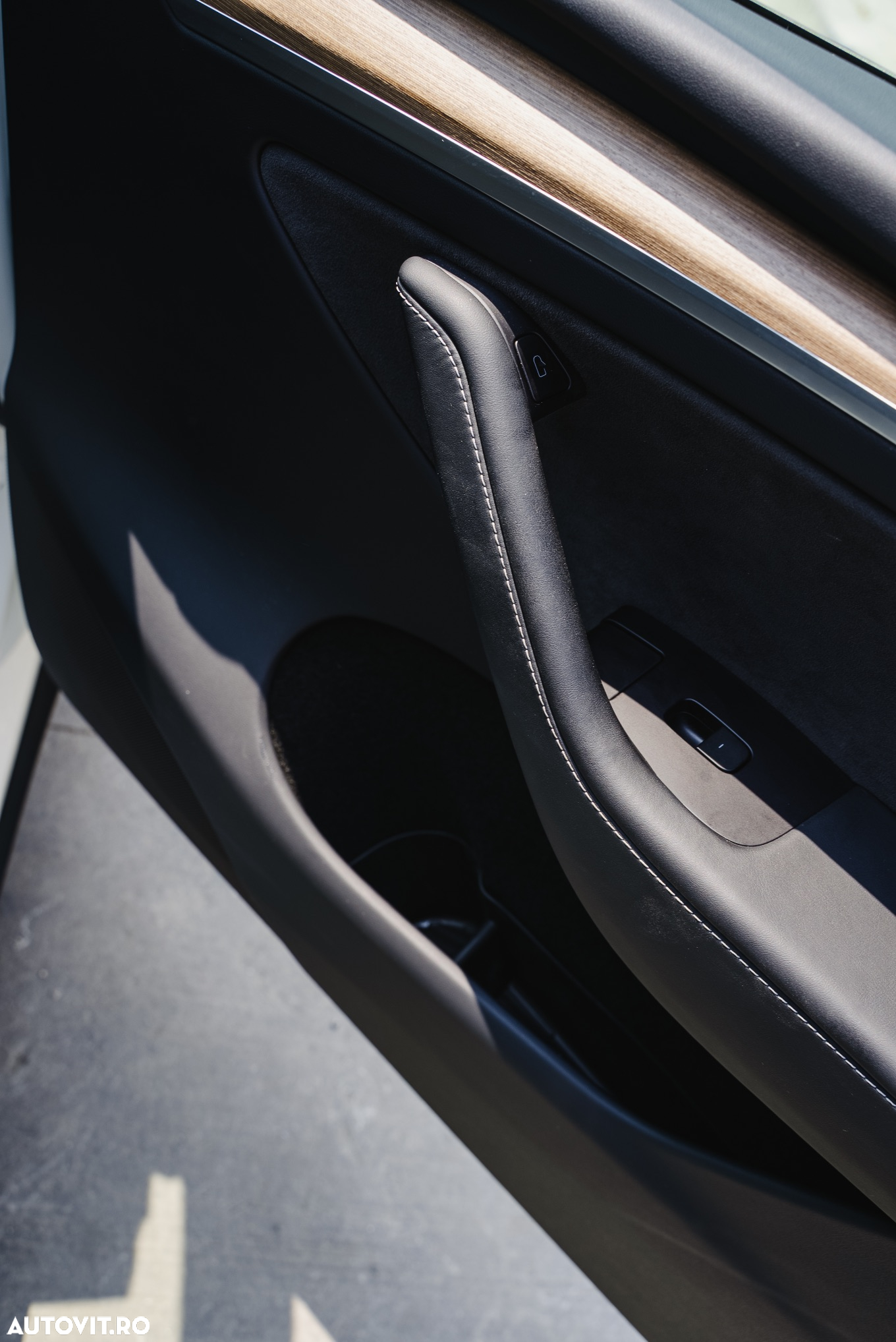 Tesla Model Y AWD Long Range - 21