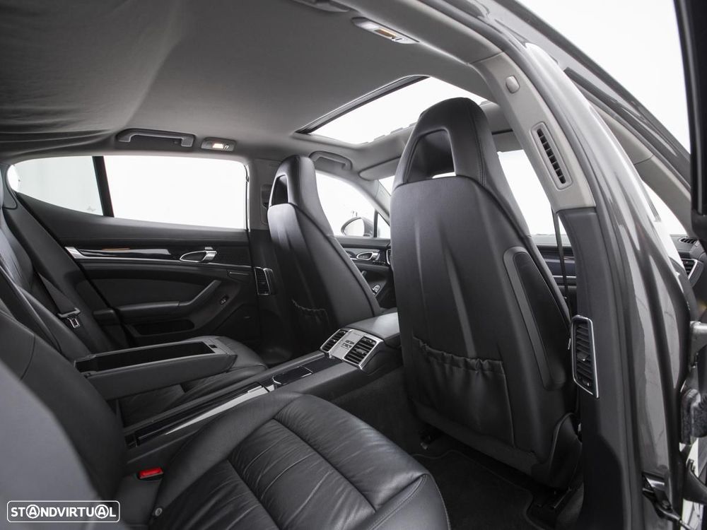 Porsche Panamera S Hybrid — fotografia 12