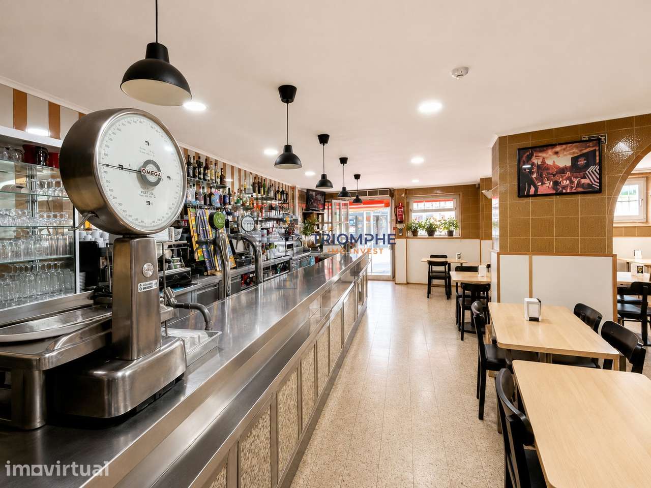 Espaço Comercial com Fração Habitacional na Amadora - Grande imagem: 2/11