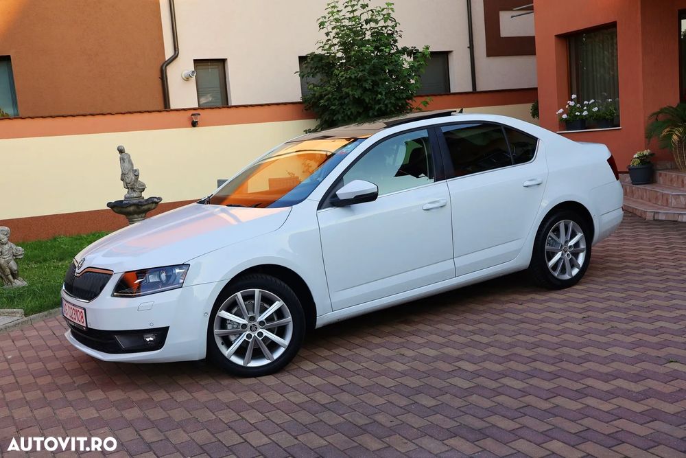 Skoda Octavia 1.6 TDI (Green tec) DSG Ambition - 2