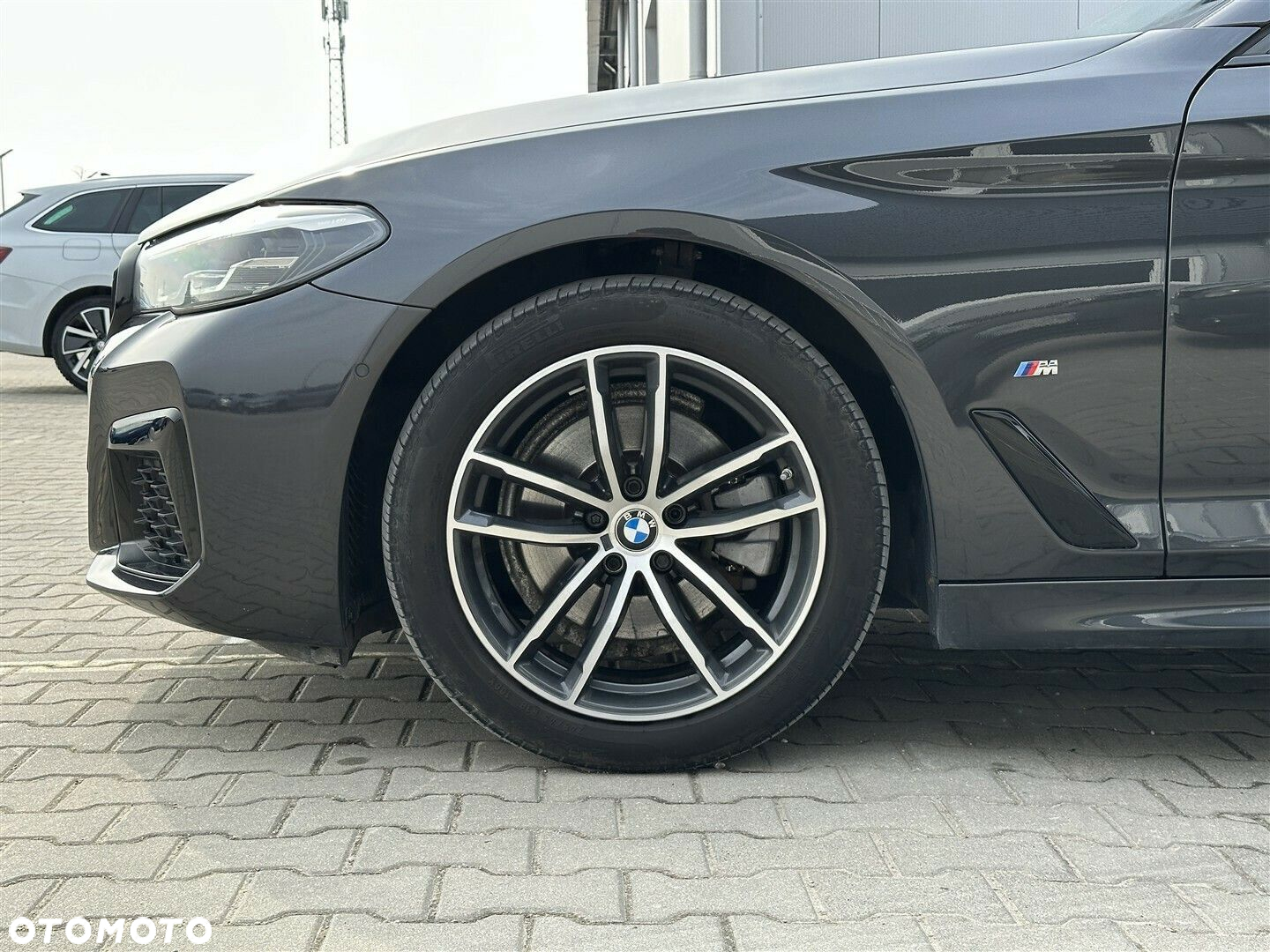 BMW Seria 5 520d xDrive M Sport sport - 37