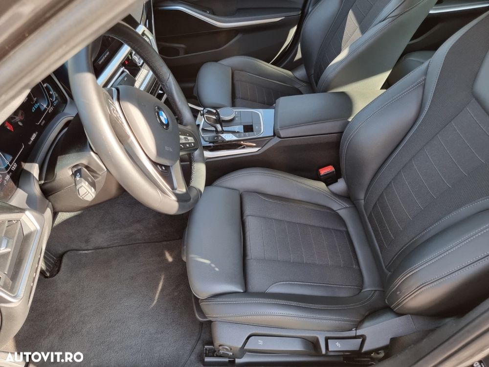 BMW Seria 3 330e Aut. Luxury Line - 10