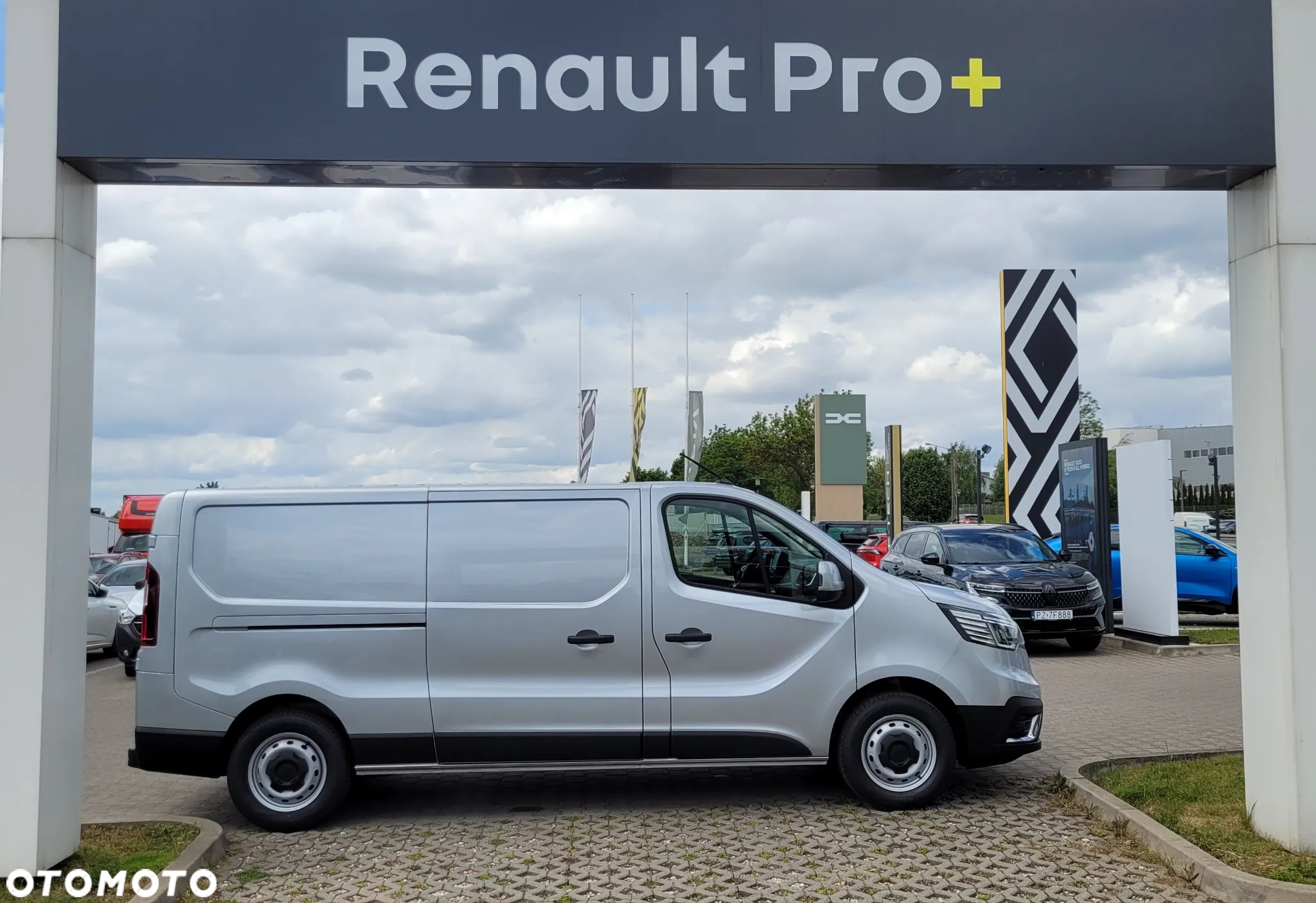 Renault Trafic - 11