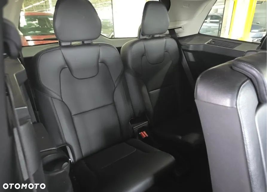 Volvo XC 90 T6 AWD Momentum - 11