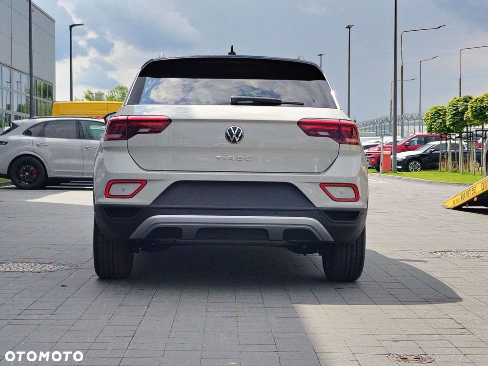 Volkswagen T-Roc - 6
