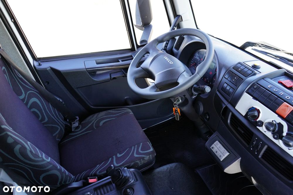 Iveco EUROCARGO / 180E25 / SKRZYNIOWY + HDS / HYVA HB 150 X / ROTATOR / WIDŁY / PILOT - 14