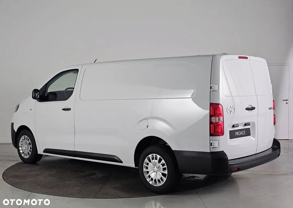 Toyota Proace Active Long L2 D-4D 144KM - 12