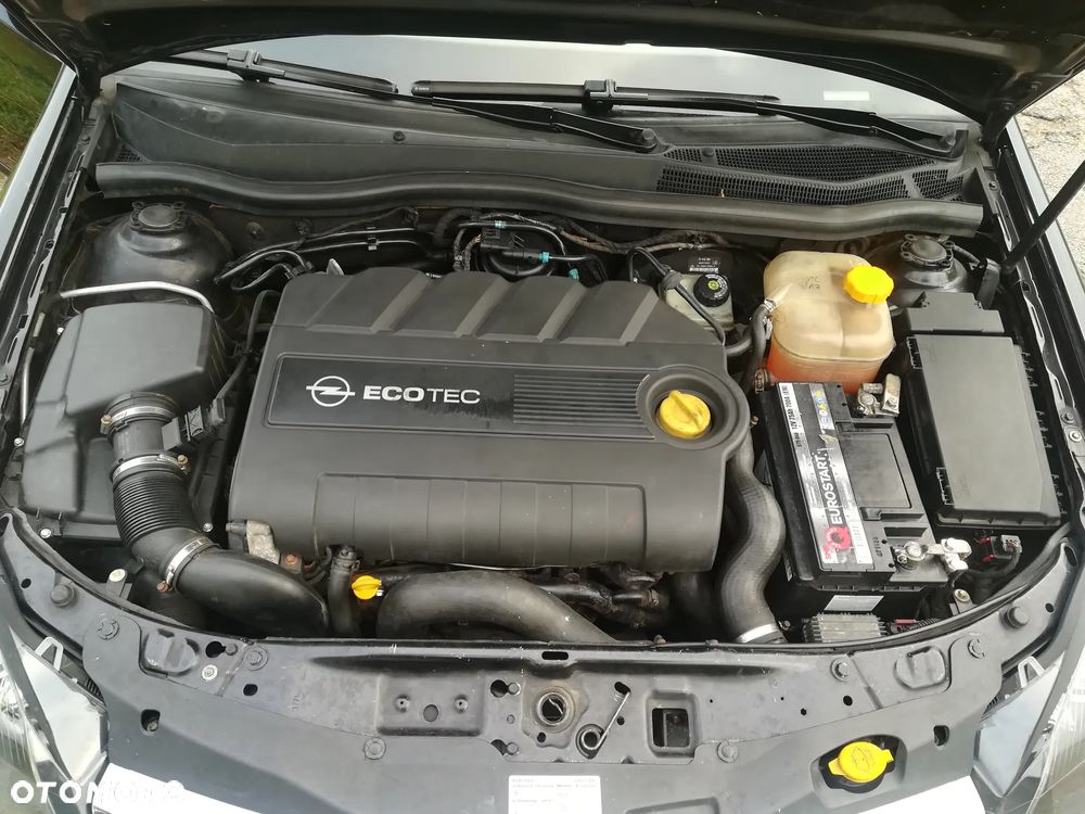 Opel Astra III 1.9 CDTI Sport - 25