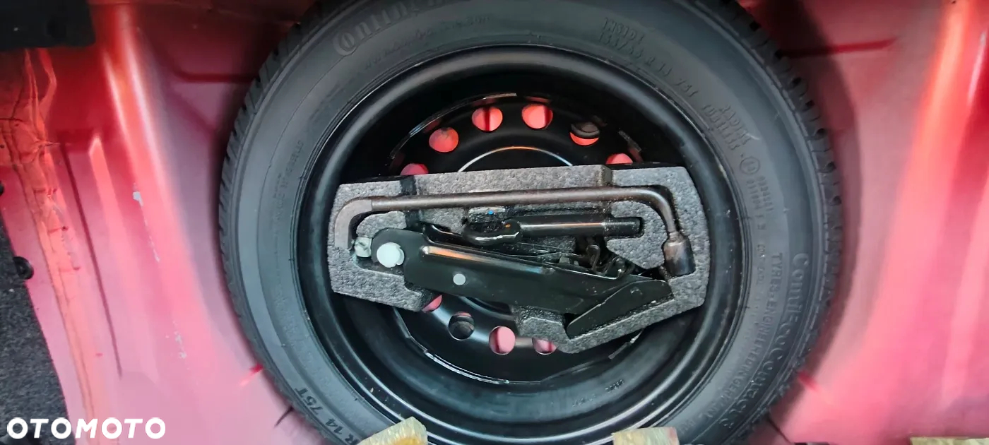 Toyota Aygo Connect - 34