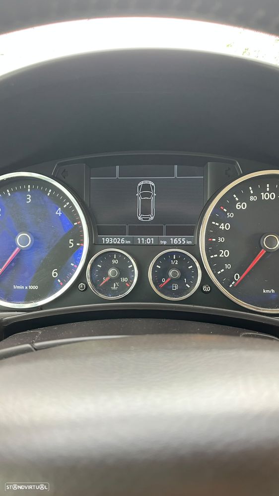 VW Touareg 3.0 TDI V6 - 14
