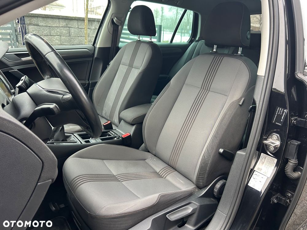 Volkswagen Golf 1.6 BlueTDI Comfortline - 25