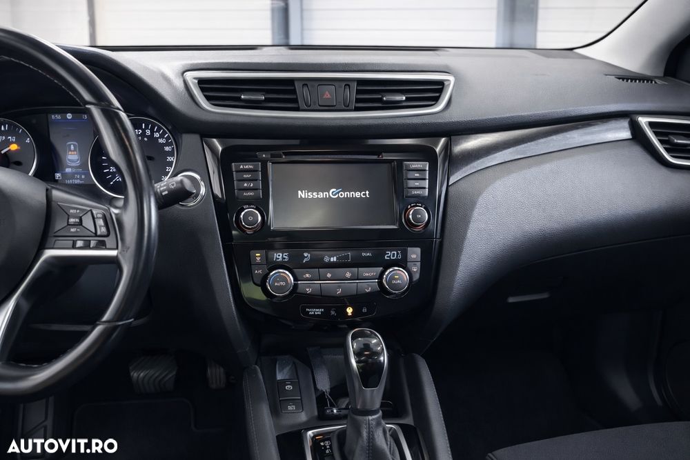 Nissan Qashqai 1.7 dCi Xtronic ALL-MODE 4x4i TEKNA - 11