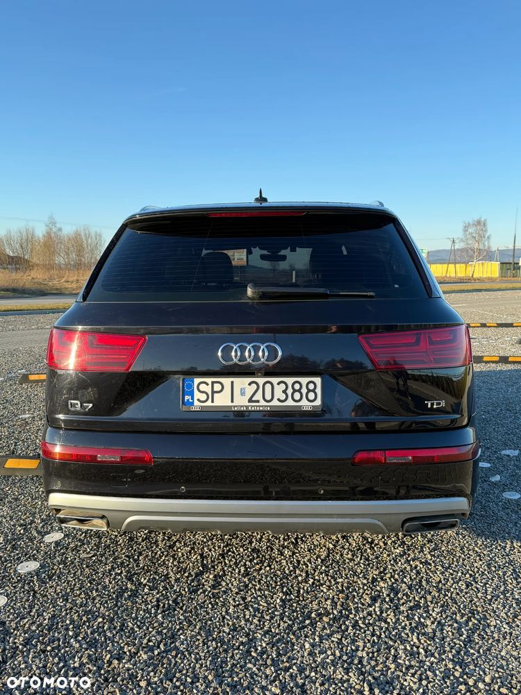 Audi Q7 - 4