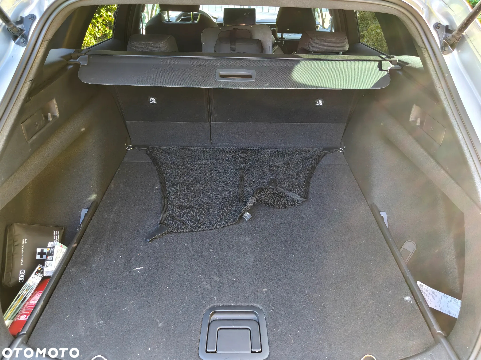 Toyota Corolla 1.8 Hybrid Comfort - 14