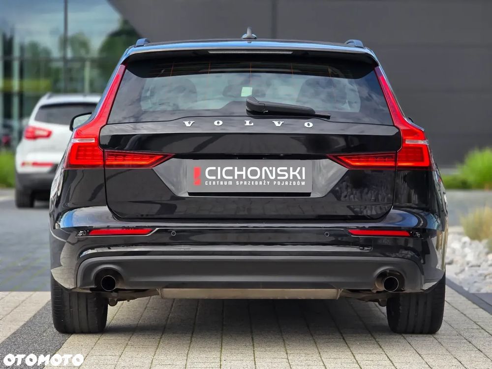 Volvo V60 B3 B Momentum Core - 10