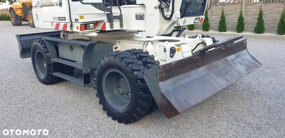 Liebherr 311 rok 2007 łyżka skarpowa hydr. + do kopania 2xpług klima oryginał - 29