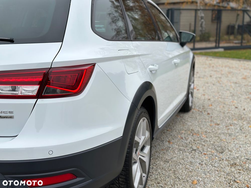 Seat Leon 2.0 TDI Start&Stop 4Drive DSG X-Perience - 14